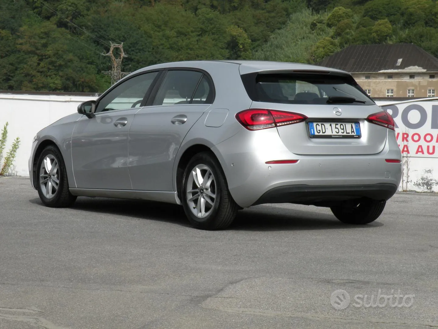 Mercedes-Benz A 180 2018 photo 4
