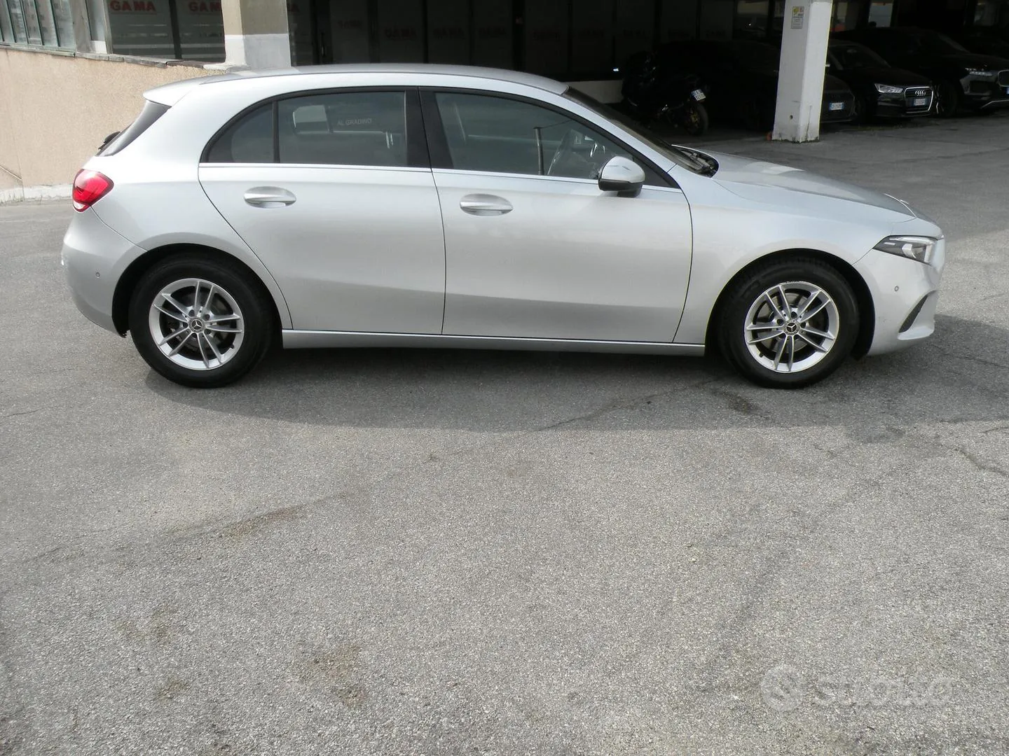 Mercedes-Benz A 180 2018 photo 5