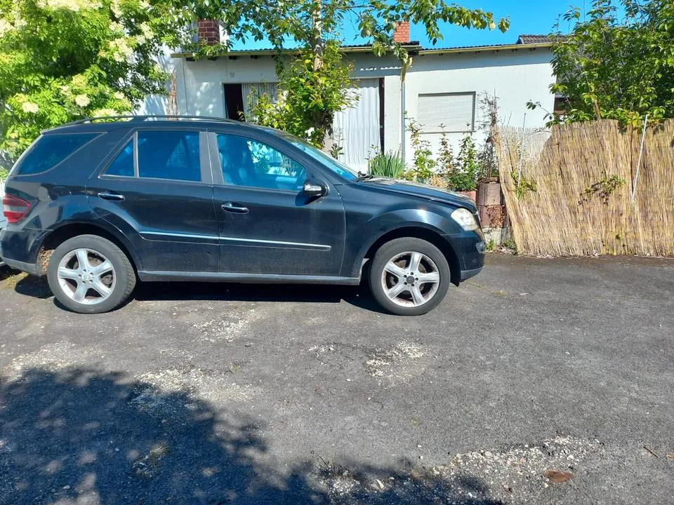 Mercedes-Benz Ml Class