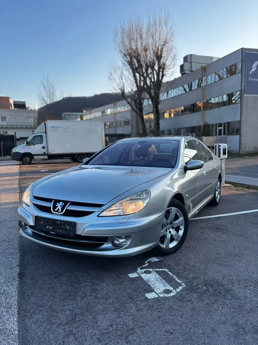 Peugeot 607 2008 photo 2