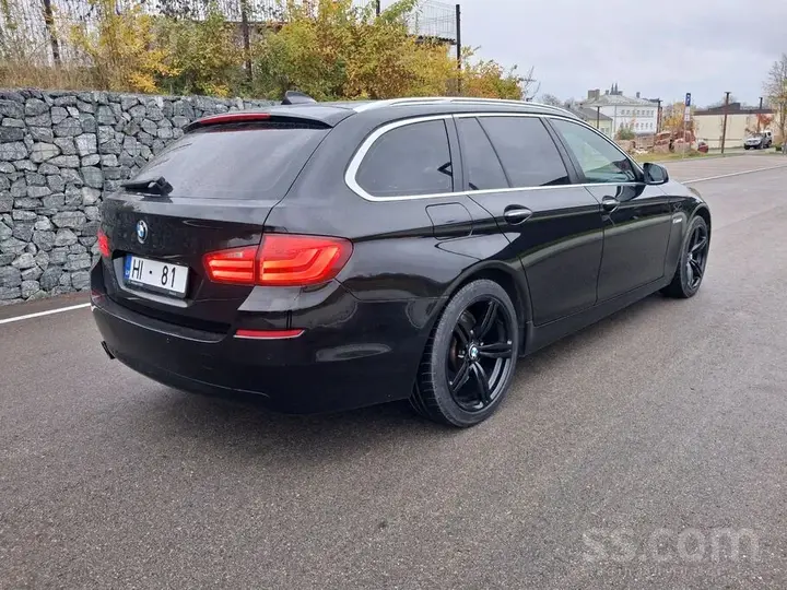 BMW 520D 2011 photo 4