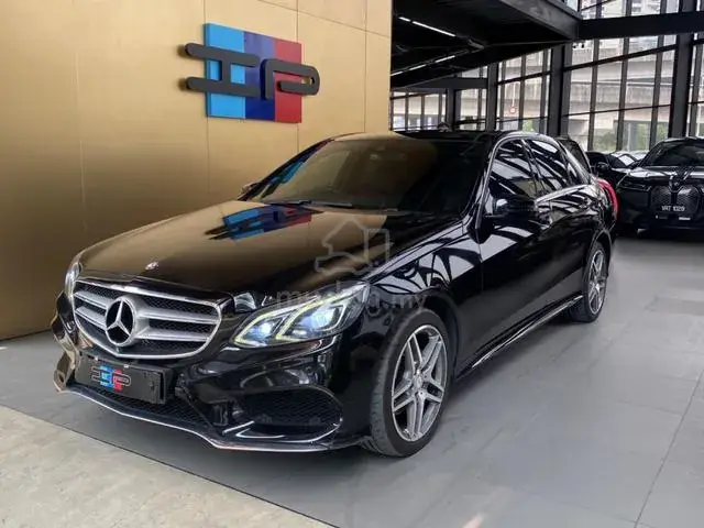 Mercedes-Benz E300