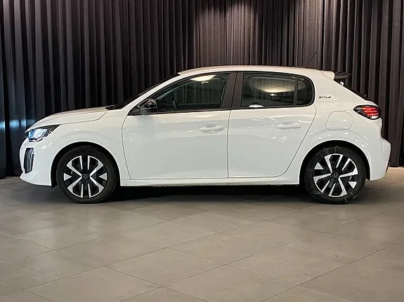 Peugeot 208 2025 photo 3