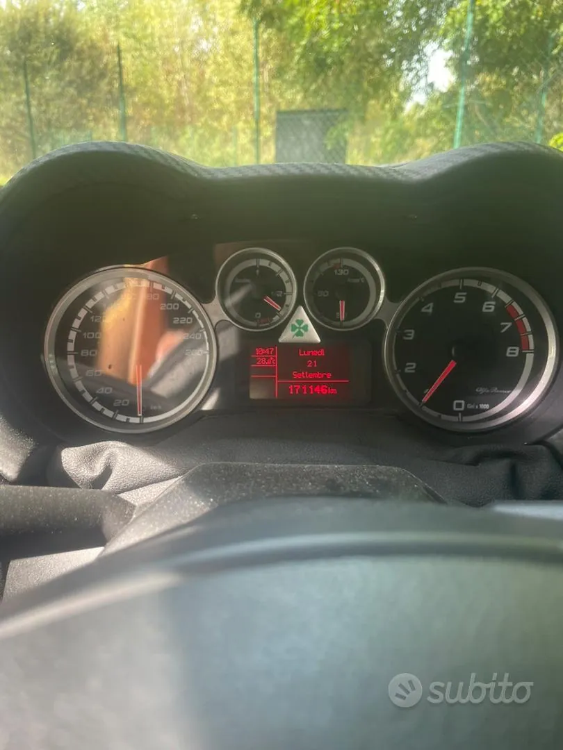 Alfa Romeo Mito 2010 photo 4