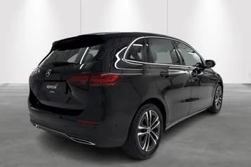 Mercedes-Benz B-Class 2025 photo 2