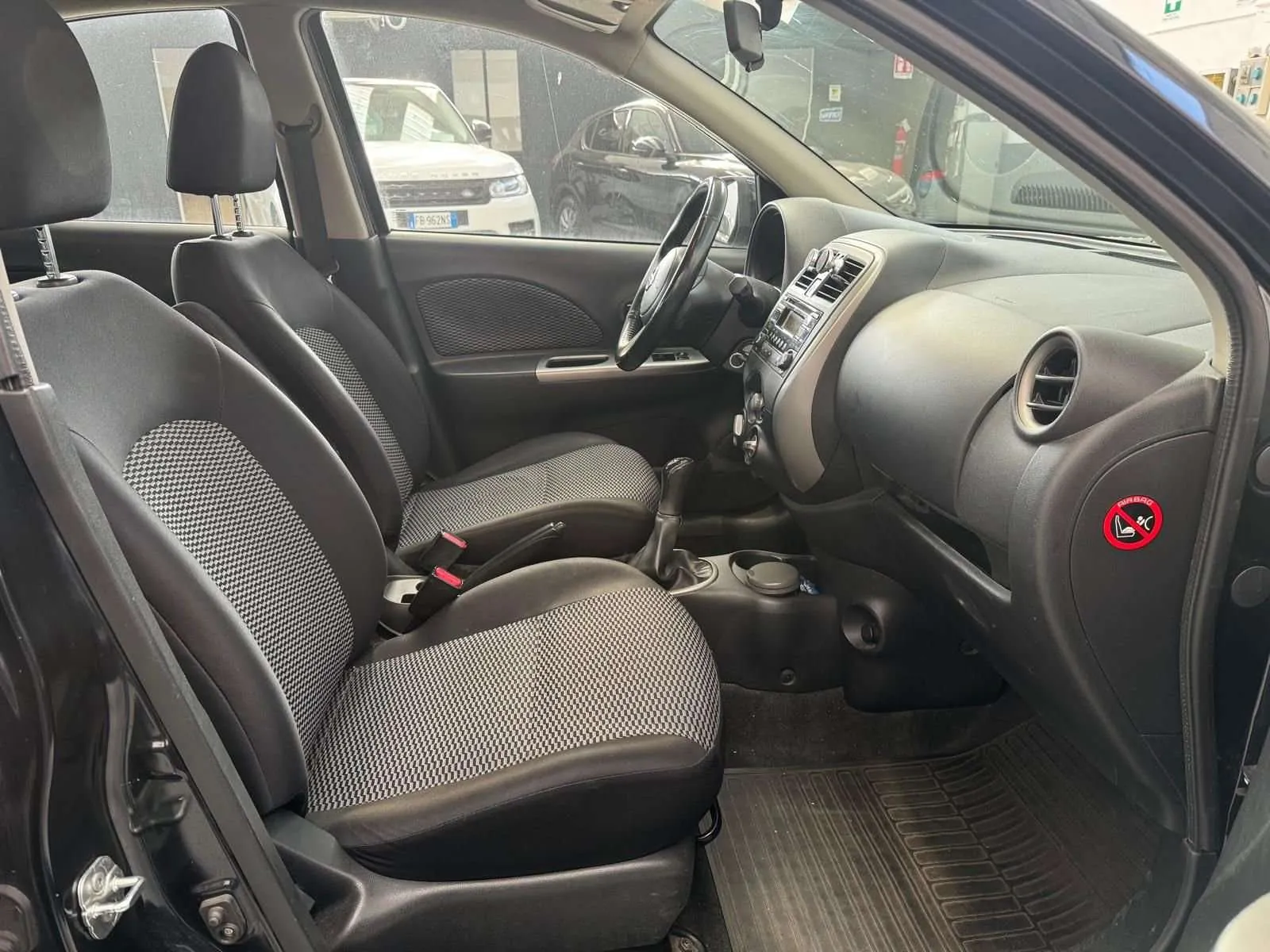 Nissan Micra 2019 photo 5