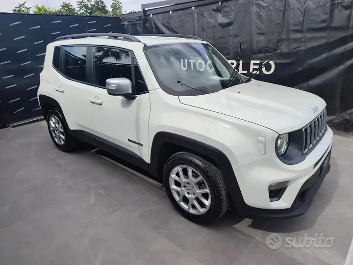 Jeep Renegade 2022 photo 3