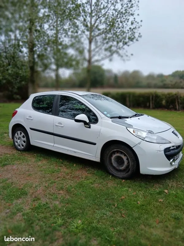 Peugeot 207