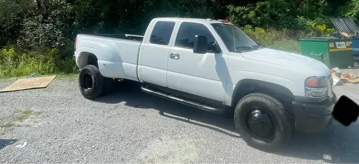 GMC Sierra 3500Hd 2005 photo 3