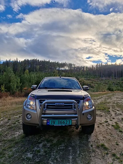 Isuzu D-Max 2008 photo 2