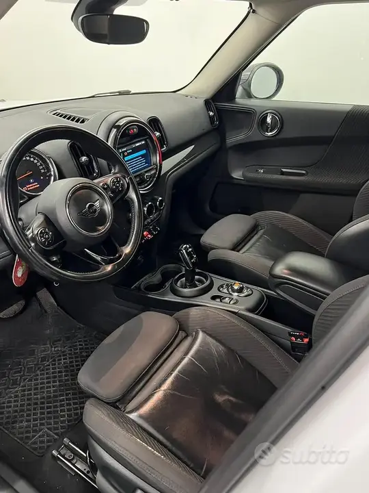Mini Mini Countryman 2018 photo 4