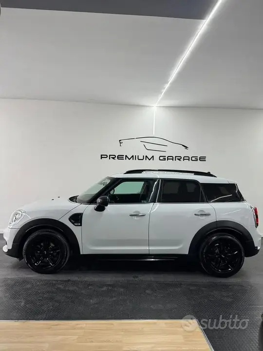 Mini Mini Countryman 2018 photo 2