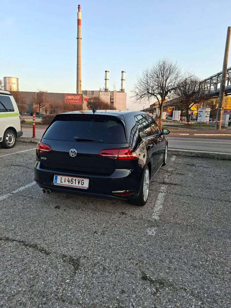 Volkswagen Golf 2016 photo 2