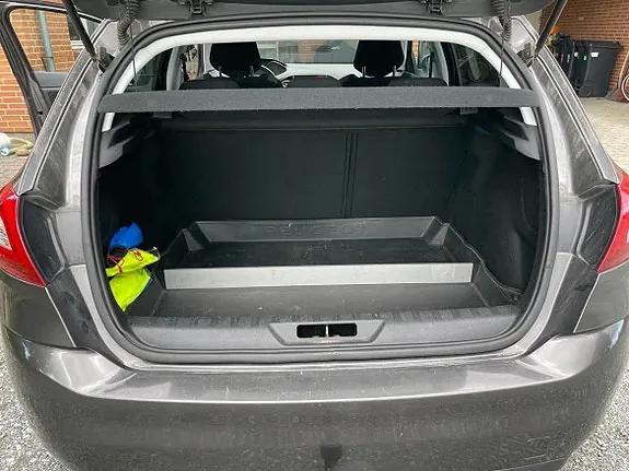 Peugeot 308 2016 photo 5