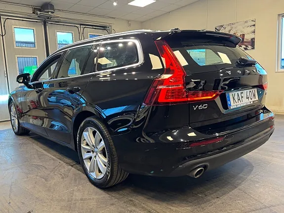 Volvo V60 2021 photo 3