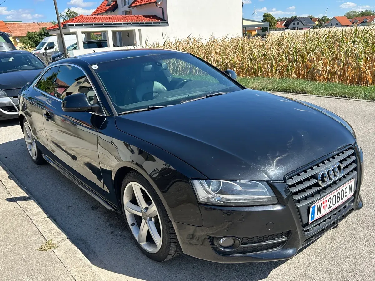 Audi A5 2008 photo 2