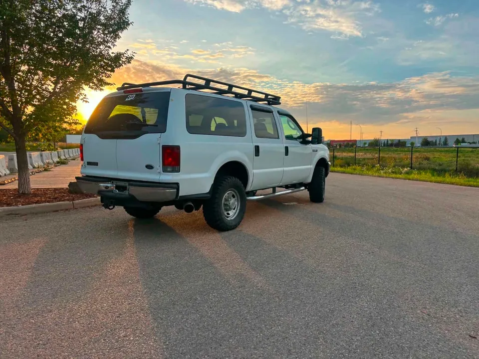 Ford Excursion