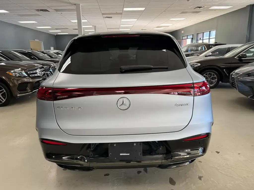 Mercedes-Benz Eqs 2023 photo 4