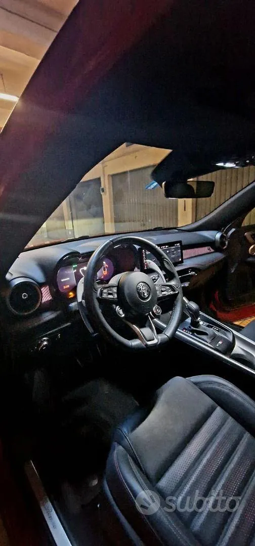 Alfa Romeo Tonale 2024 photo 2