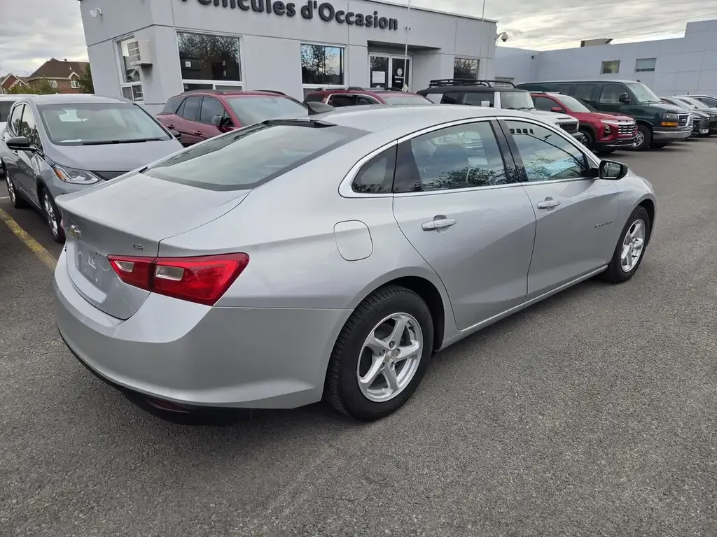 Chevrolet Malibu 2016 photo 3