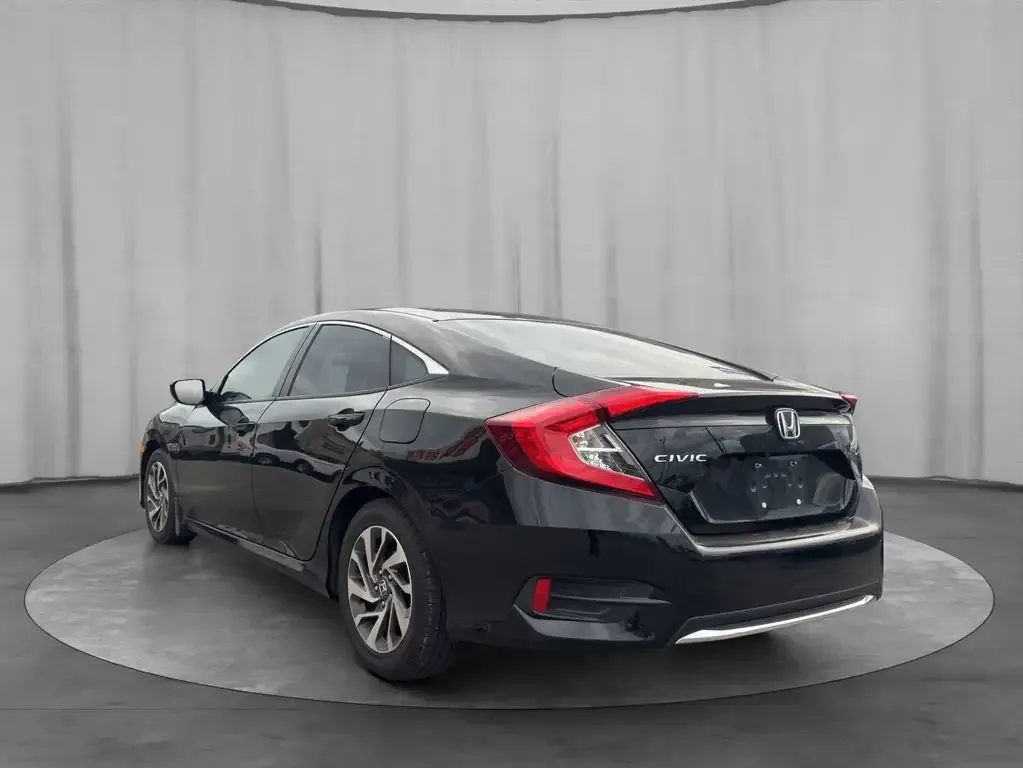 Honda Civic 2020 photo 5