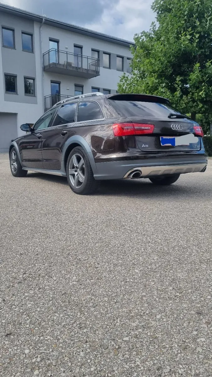 Audi A6 Allroad 2012 photo 3