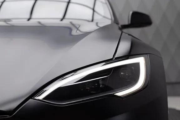 Tesla Model S 2023 photo 5