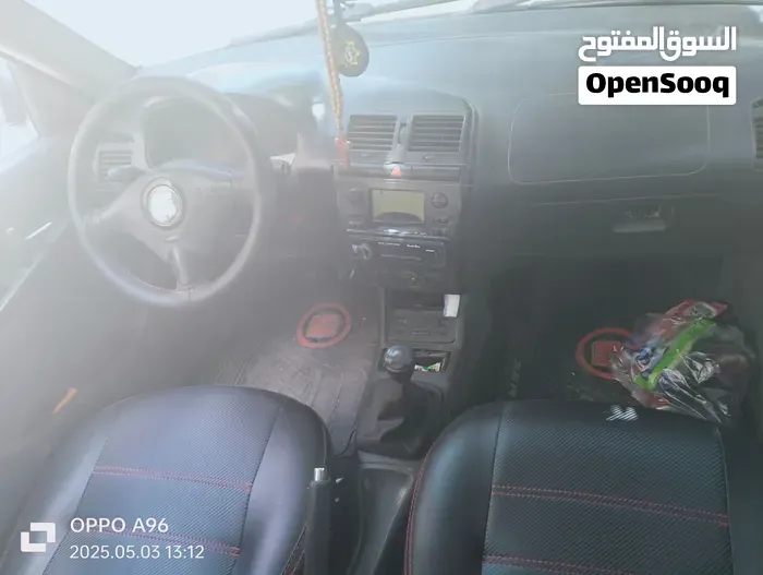 Seat Cordoba 2002 photo 4