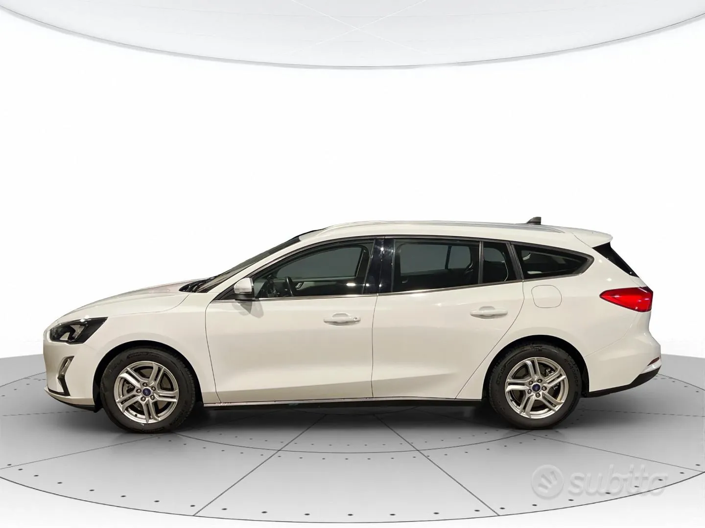 Ford Focus Sw 2021 photo 2