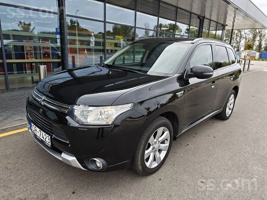 Mitsubishi Outlander