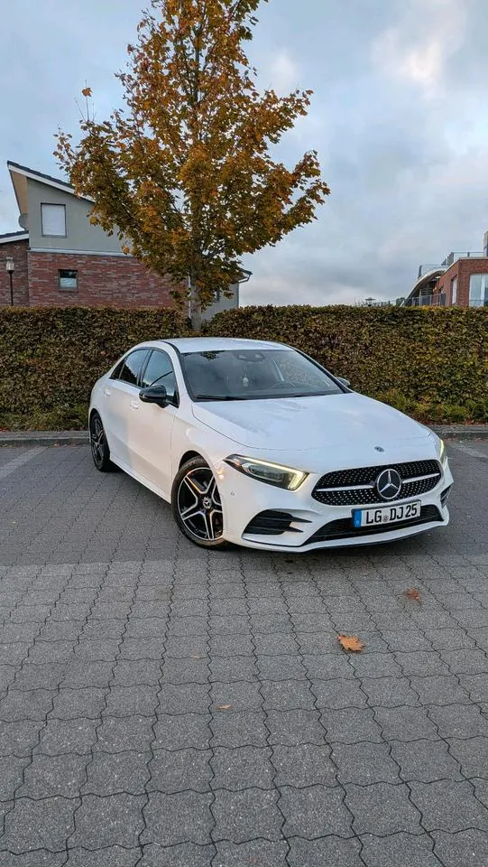 Mercedes-Benz A200D