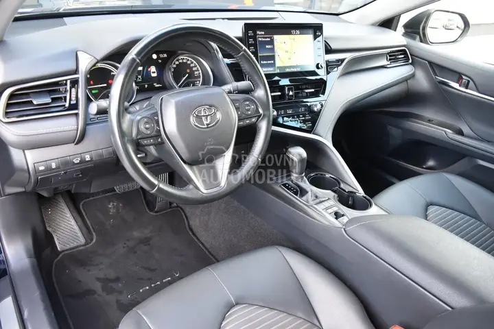 Toyota Camry 2022 photo 5