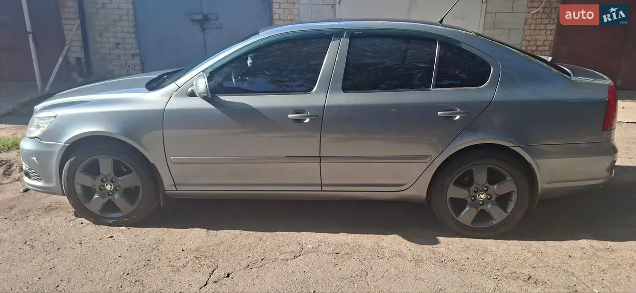 Skoda Octavia 2011 photo 5