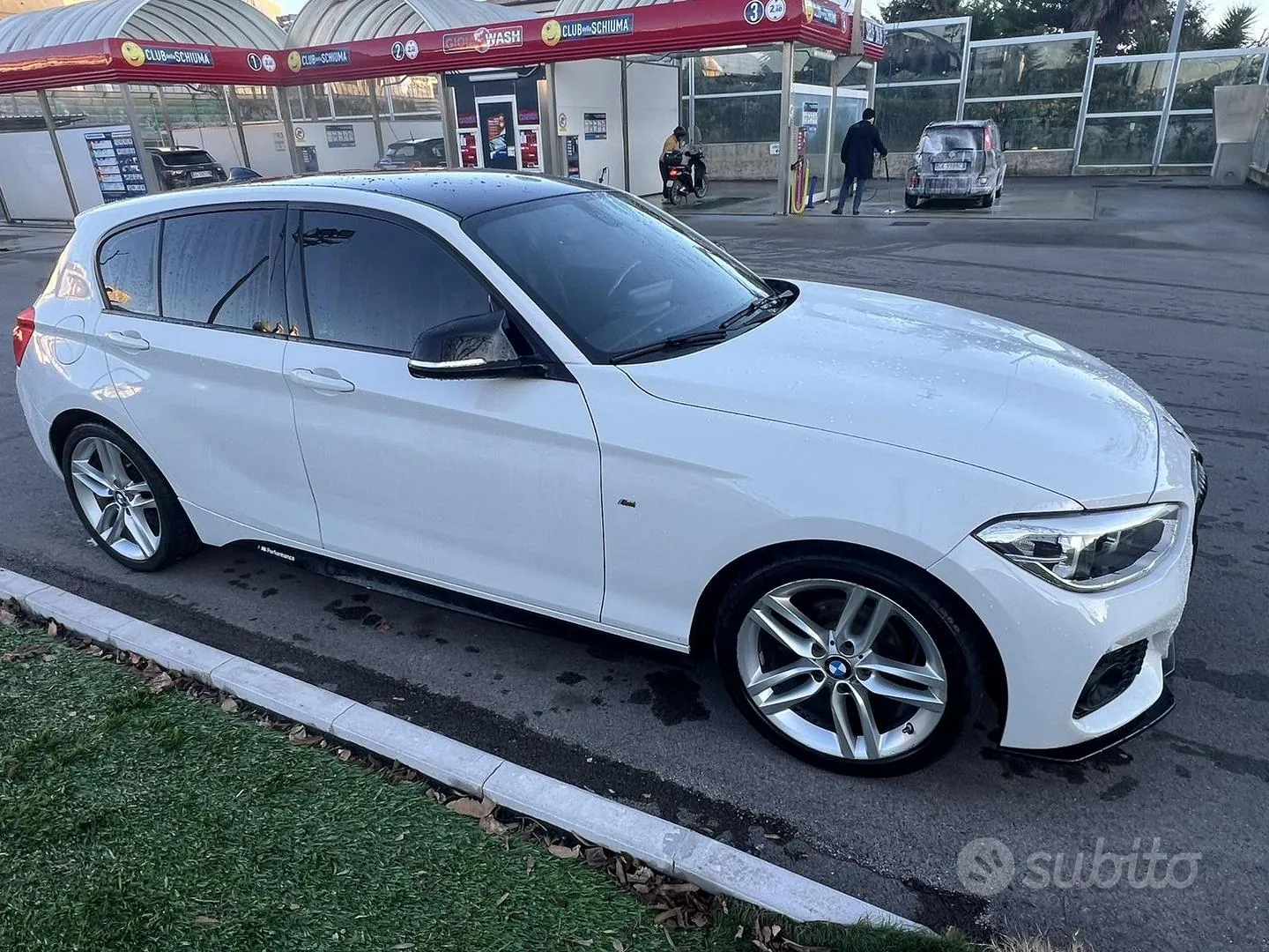 BMW Serie 1 M Sport 2016 photo 2
