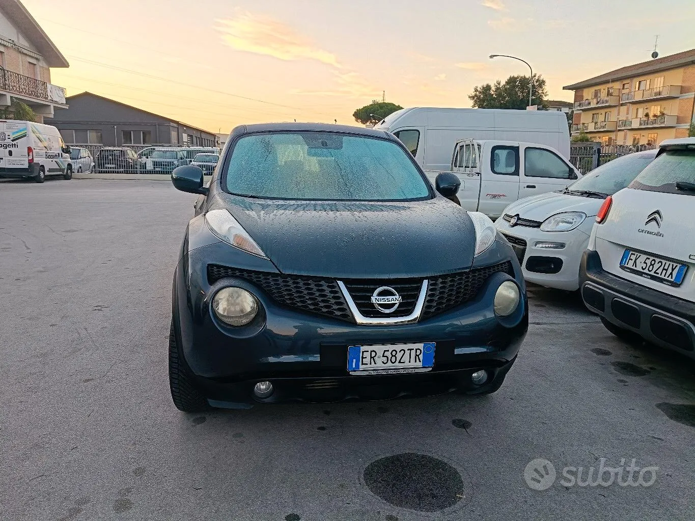 Nissan Juke 2013 photo 2