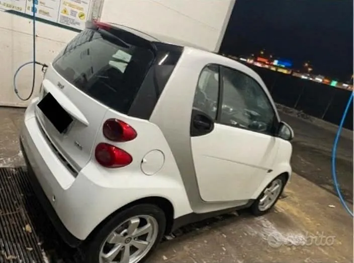 Smart Fortwo 2009 photo 3