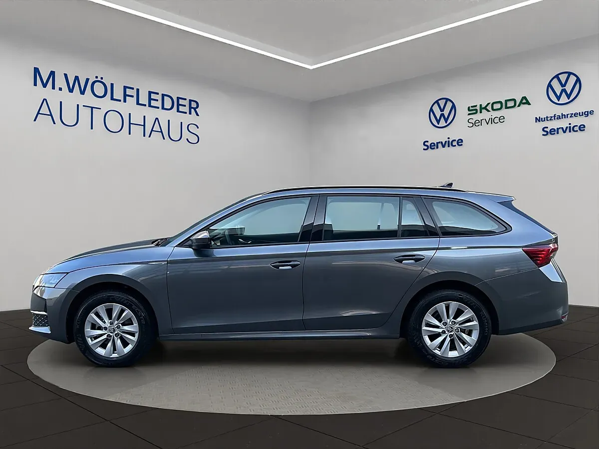 Skoda Octavia 2025 photo 3