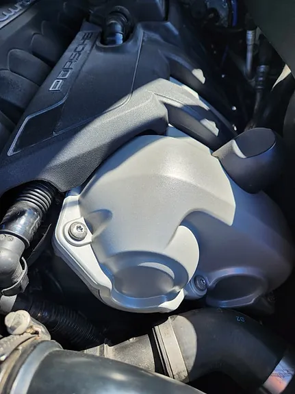 Porsche Cayenne Turbo 2011 photo 5