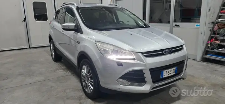 Ford Kuga 2014 photo 2