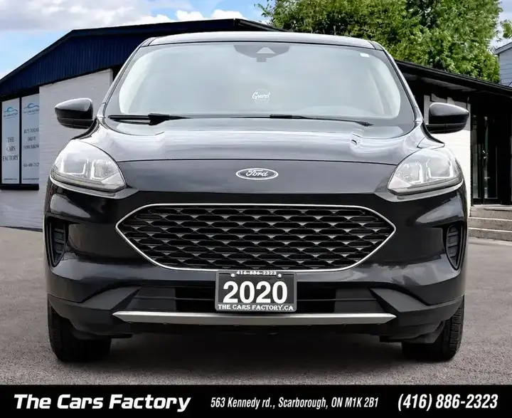 Ford Escape 2020 photo 2