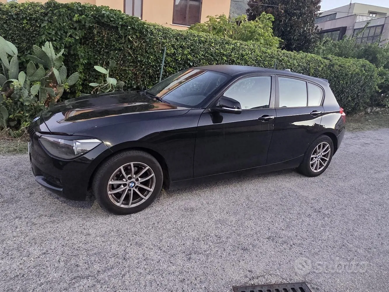 BMW F20 2012 photo 2