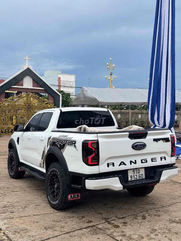 Ford Ranger 2023 photo 2
