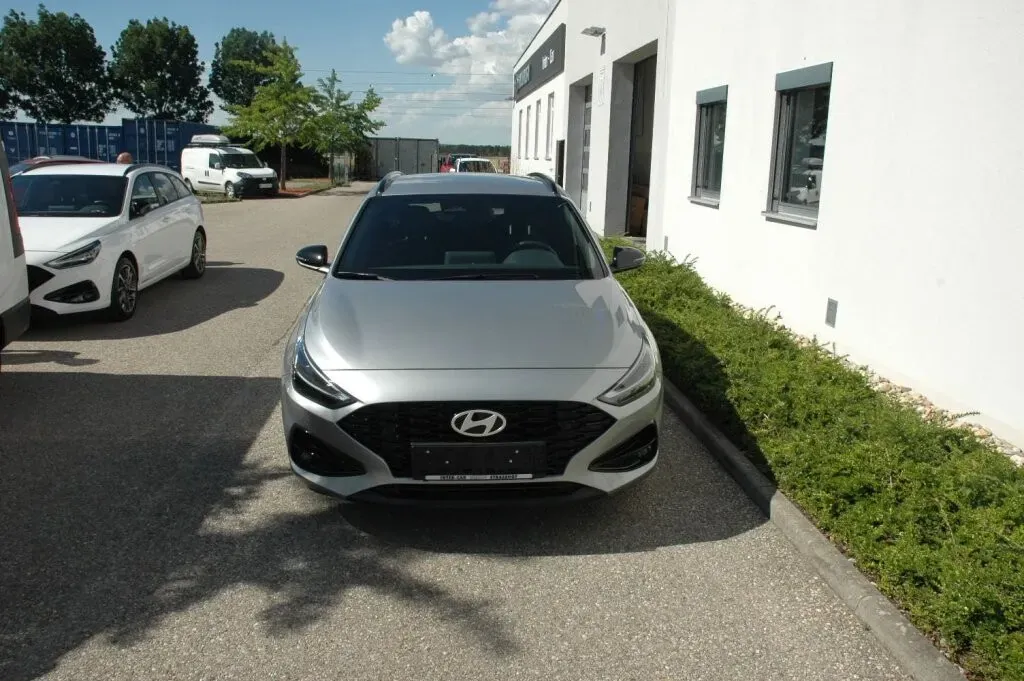 Hyundai I30 2025 photo 2