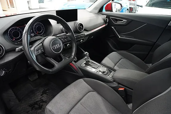 Audi Q2 2018 photo 2