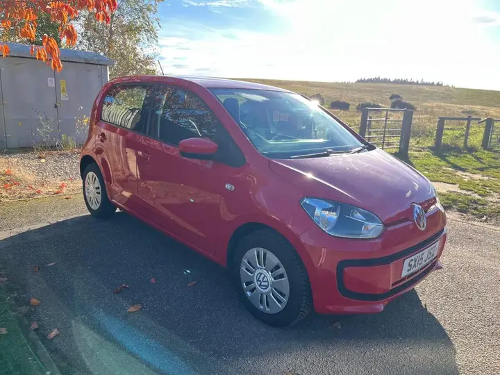Volkswagen Up 2015 photo 5