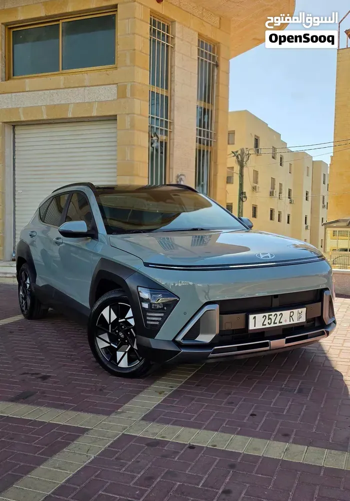 Hyundai Kona 2023 photo 2