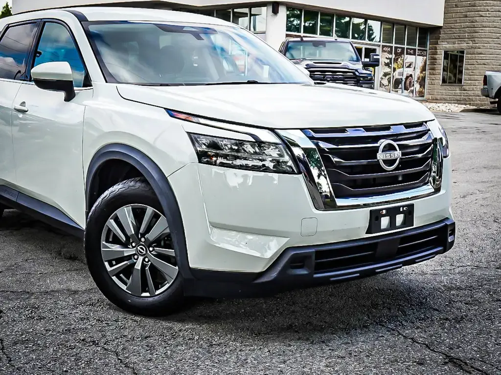 Nissan Pathfinder 2022 photo 3