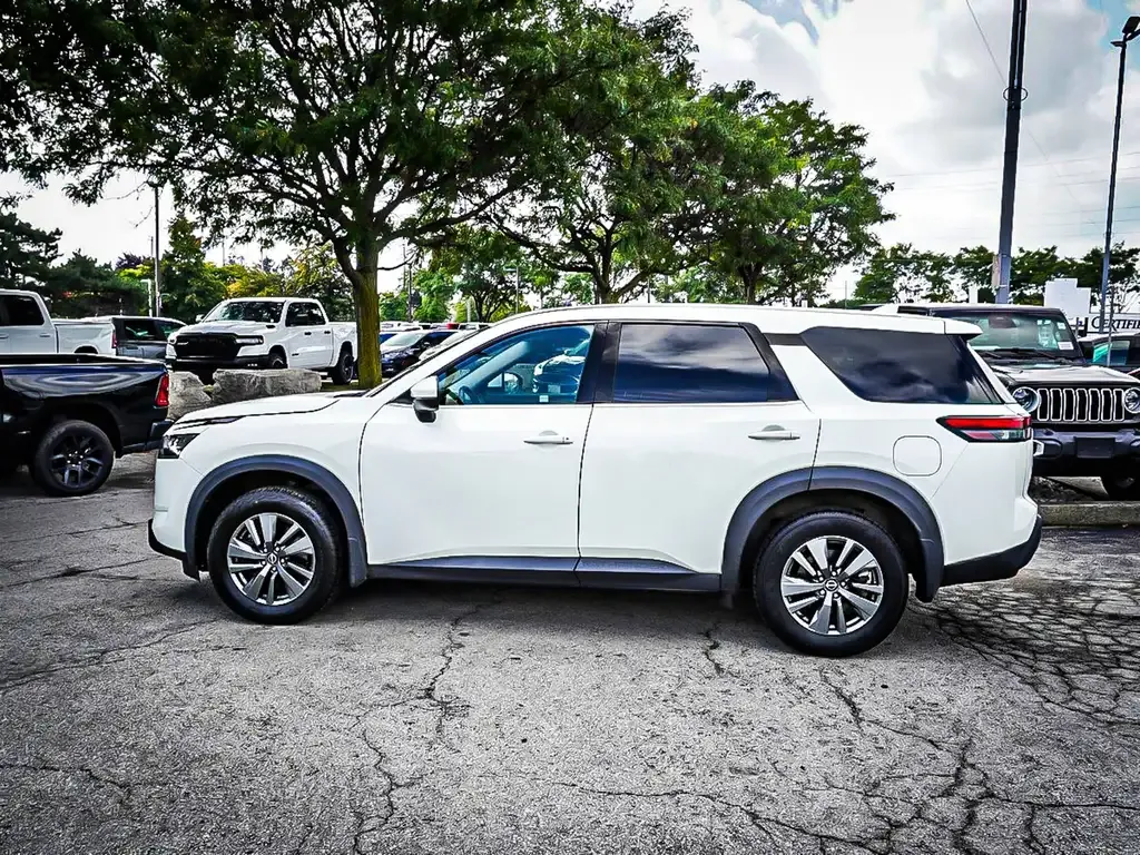 Nissan Pathfinder 2022 photo 5
