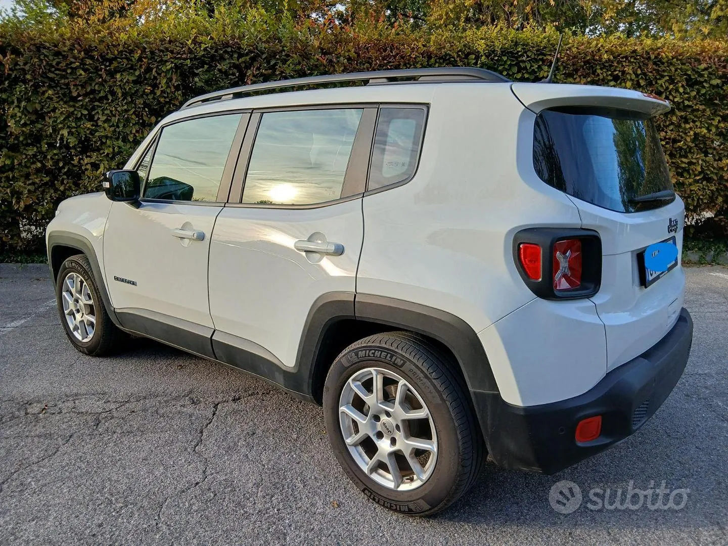 Jeep Renegade 2024 photo 2