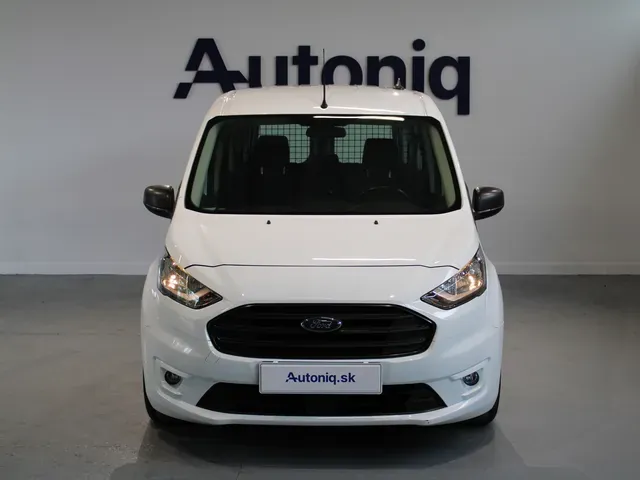 Ford Transit Connect 2023 photo 2
